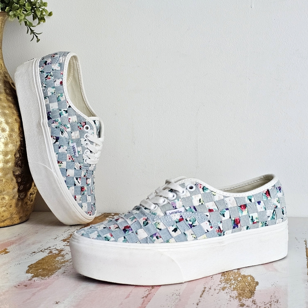 Vans Women's Authentic Stackform Platform Woven Floral Multi Shoes Size 9